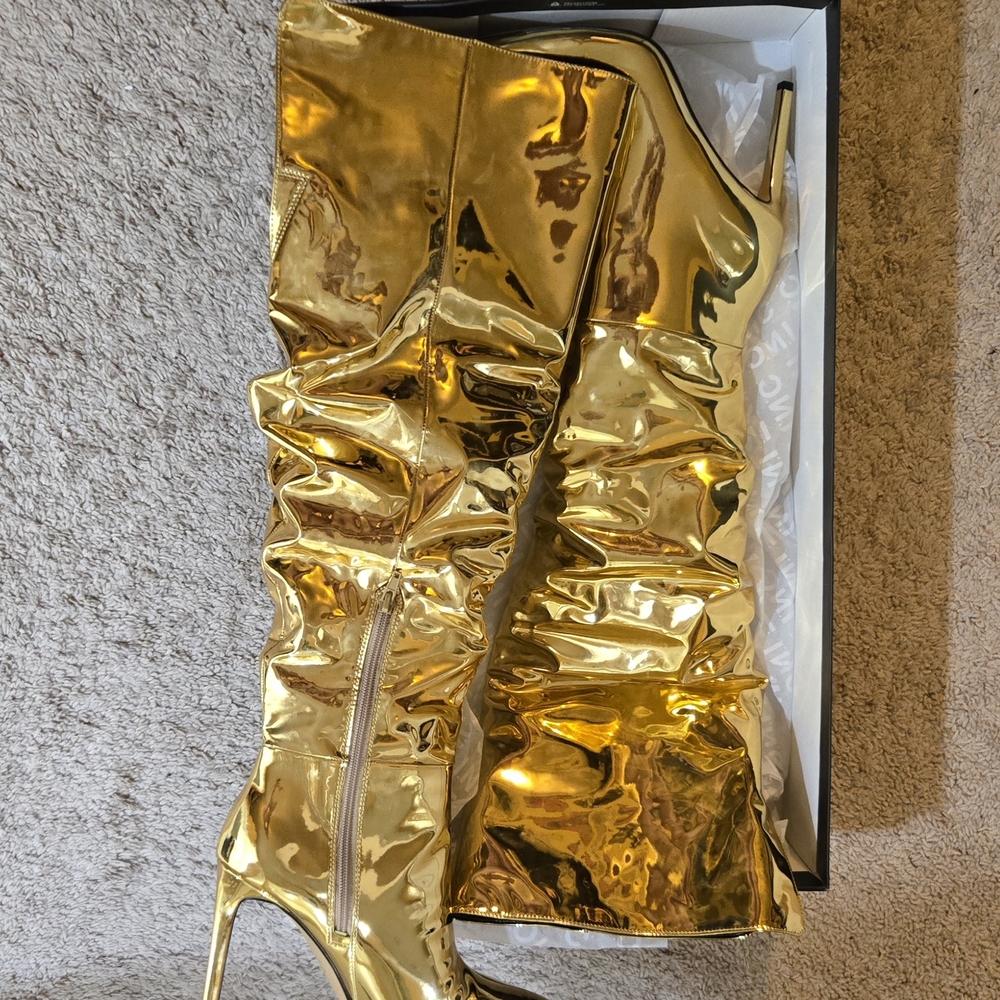 *BRAND NEW* Gold Knee-High Boots - Picture 2 of 5